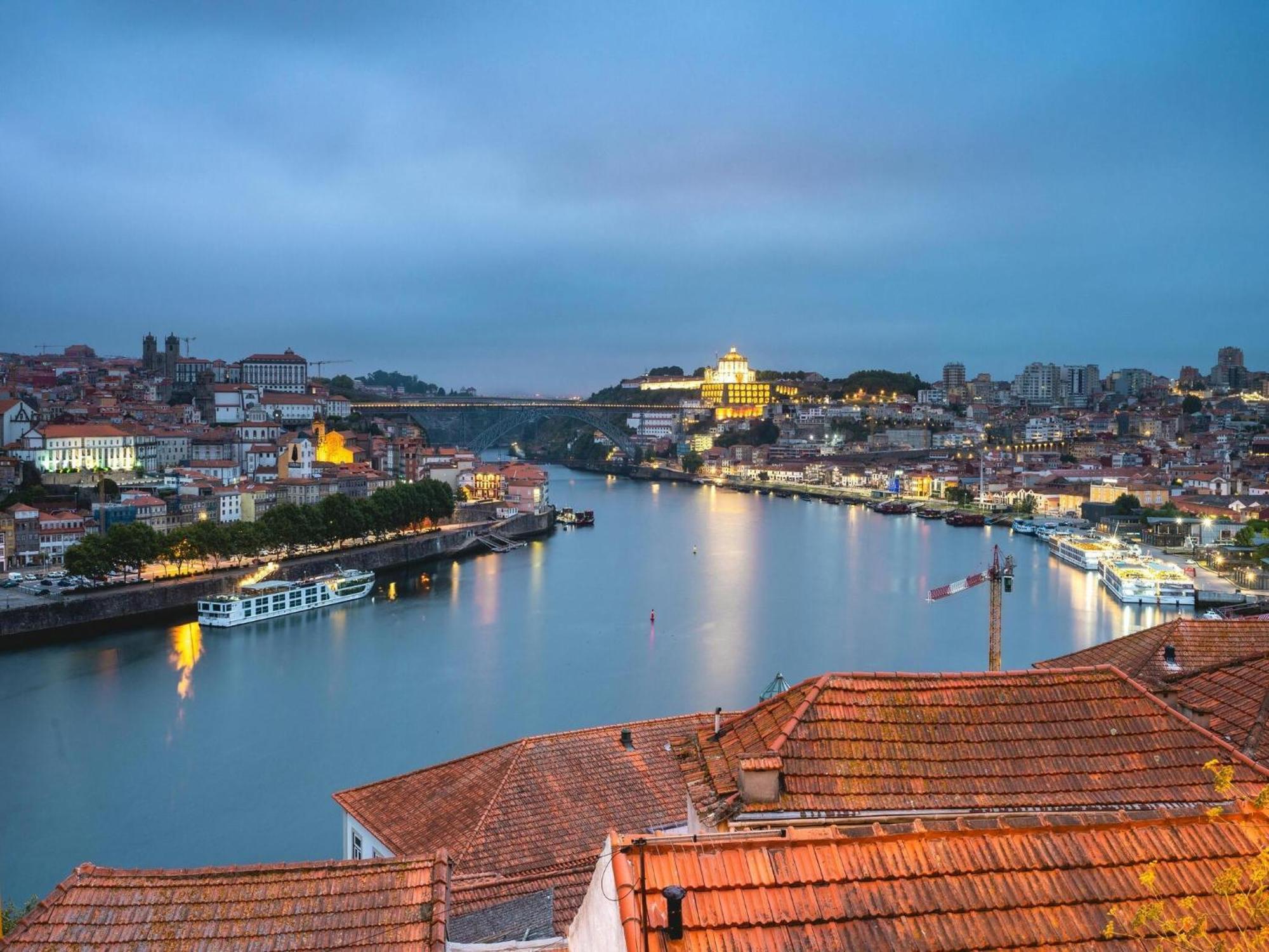 Charming Retreat With River Views Apartamento